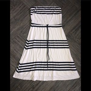 Banana Republic Dresses - Banana republic strapless Knit Stretch dress l Banana Republic Dresses - Banana republic strapless Knit Stretch dress l